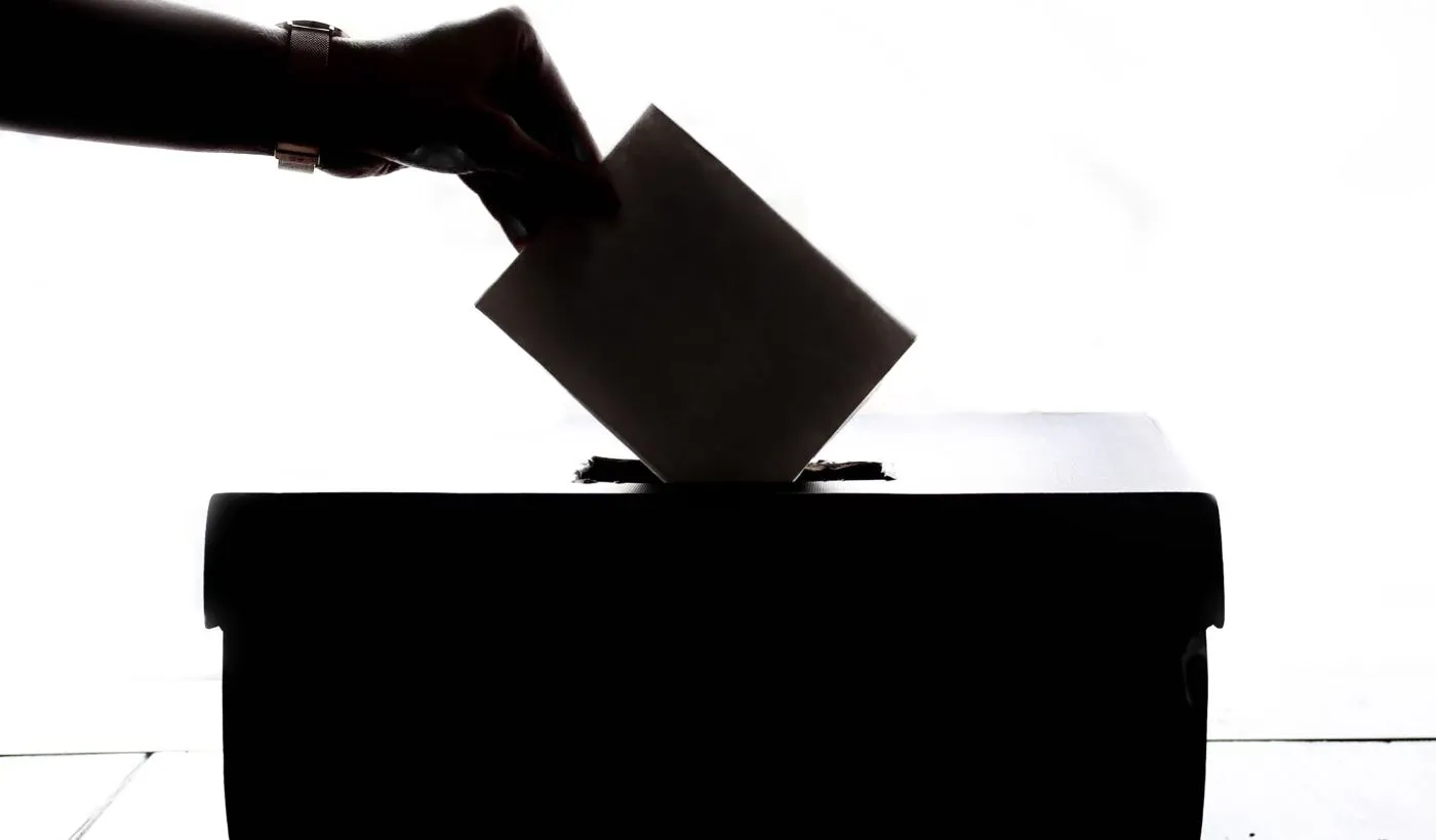 Biblioteka lidera. Czyli jak książki o biznesie pomagają lepiej głosować